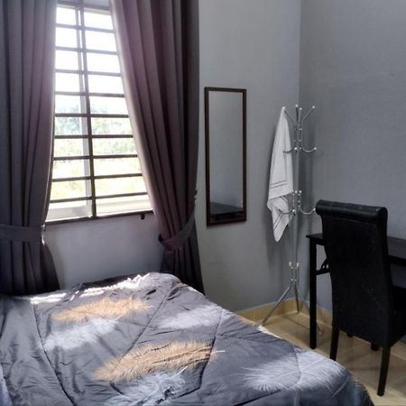 קוטה בארו Sh Homestay מראה חיצוני תמונה