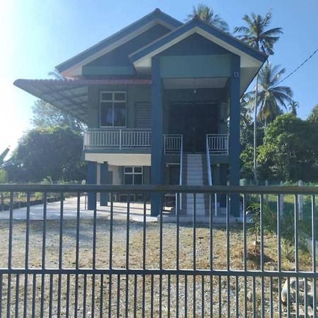 קוטה בארו Sh Homestay מראה חיצוני תמונה