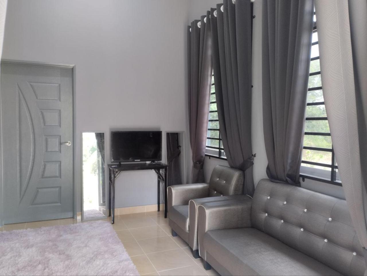 קוטה בארו Sh Homestay מראה חיצוני תמונה